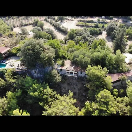 In Bb - Double Natural Conservation Area, Boutique With Pool Affittacamere *